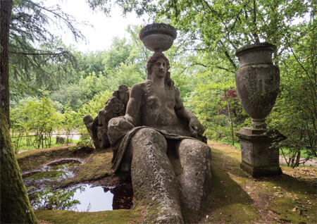 Allgorie au parc Bomarzo